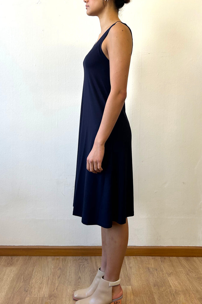 A-LINE SLIP | NAVY